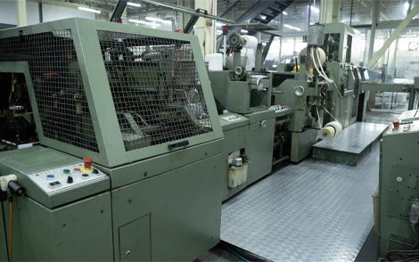Industrial coating machine used in printing and packaging production line